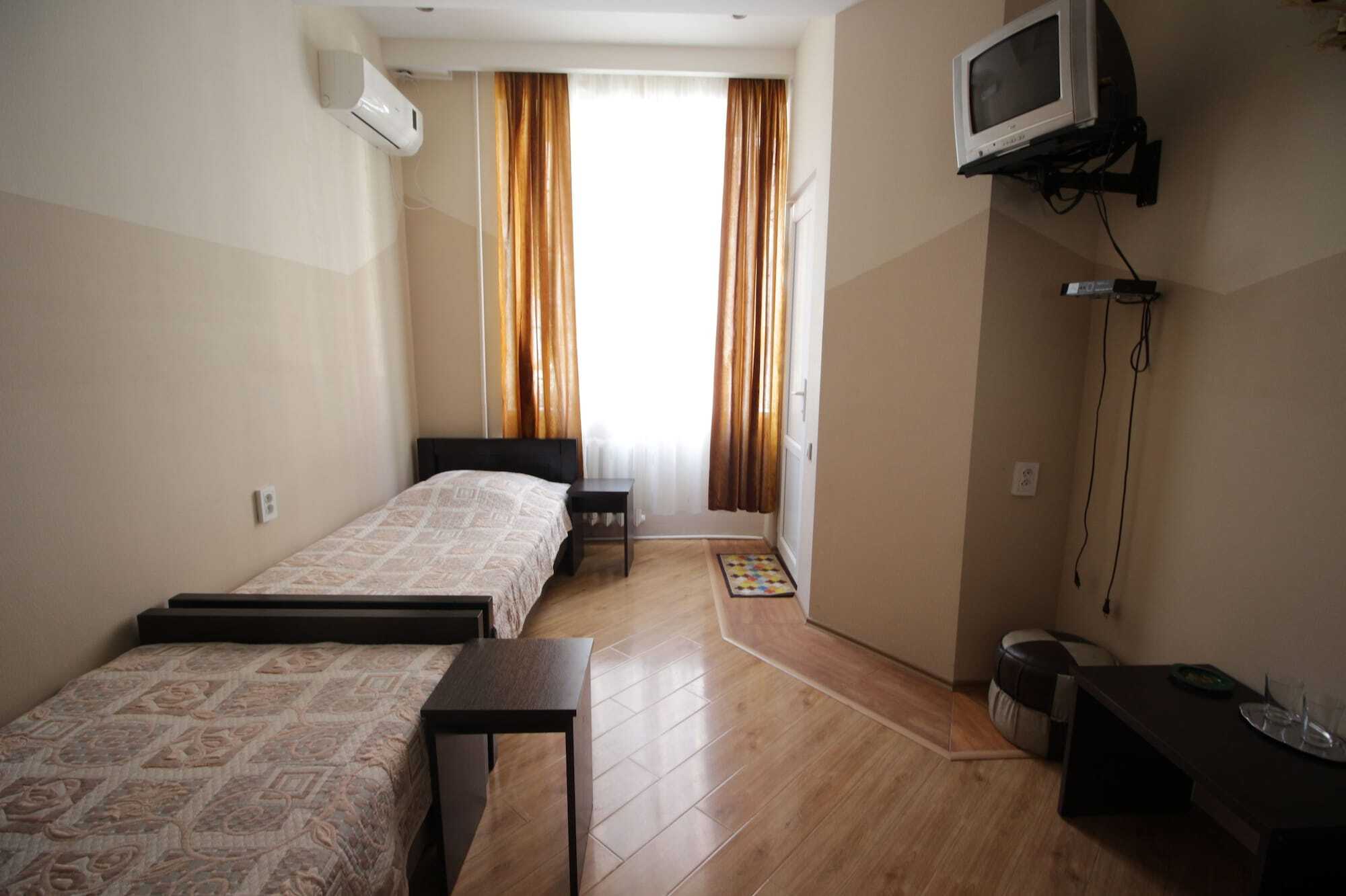 Hotel Bu Тбилиси Екстериор снимка